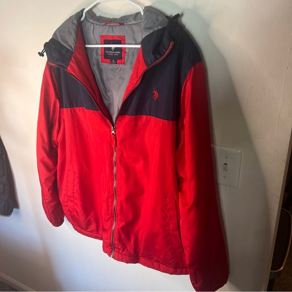 U.S. Polo Association Red & Dark Blue Windbreaker Men’s XL Jacket - Picture 3 of 5